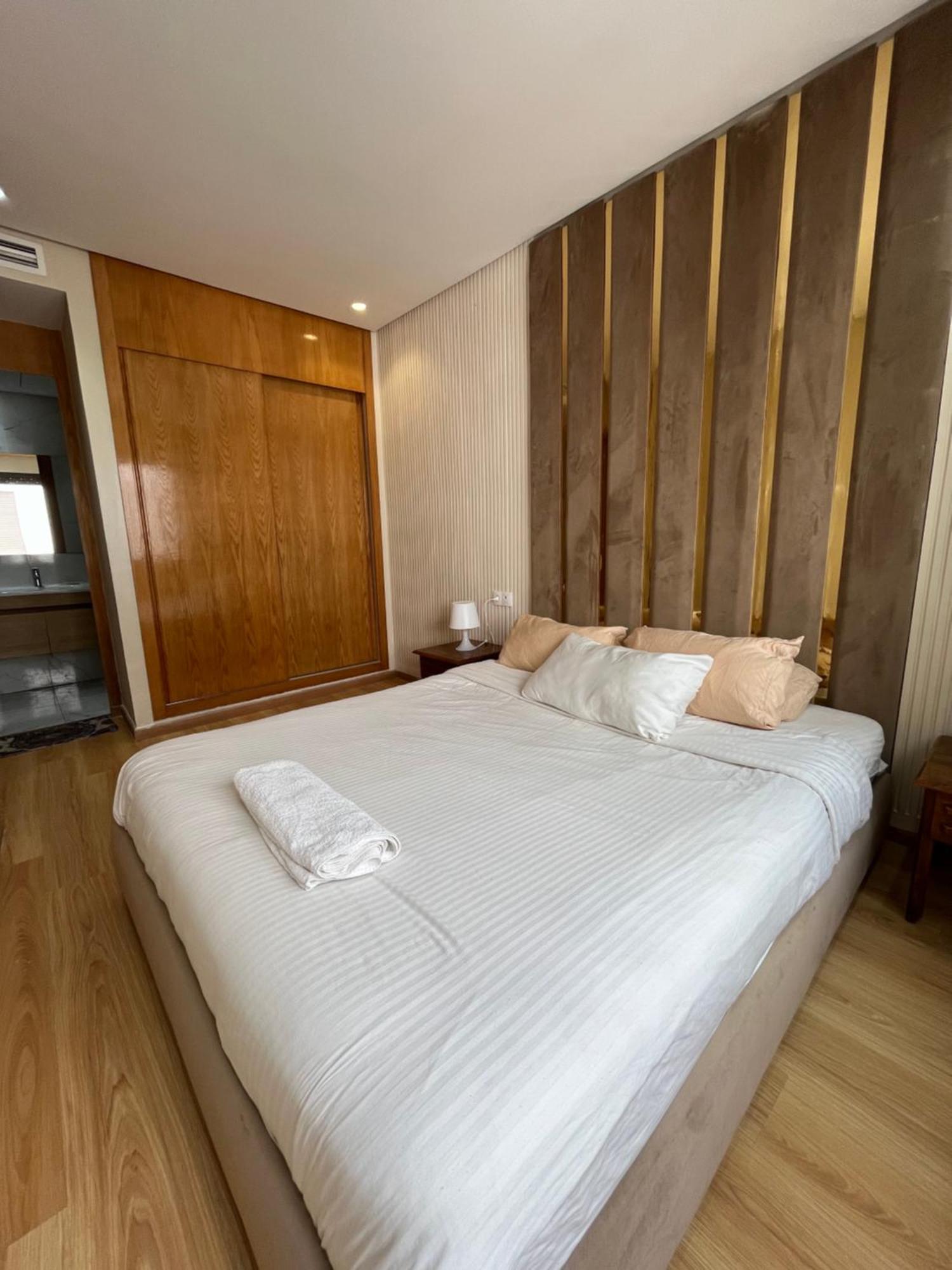 Luxury Appartement In Heart Of Casablanca Maarif Eksteriør billede