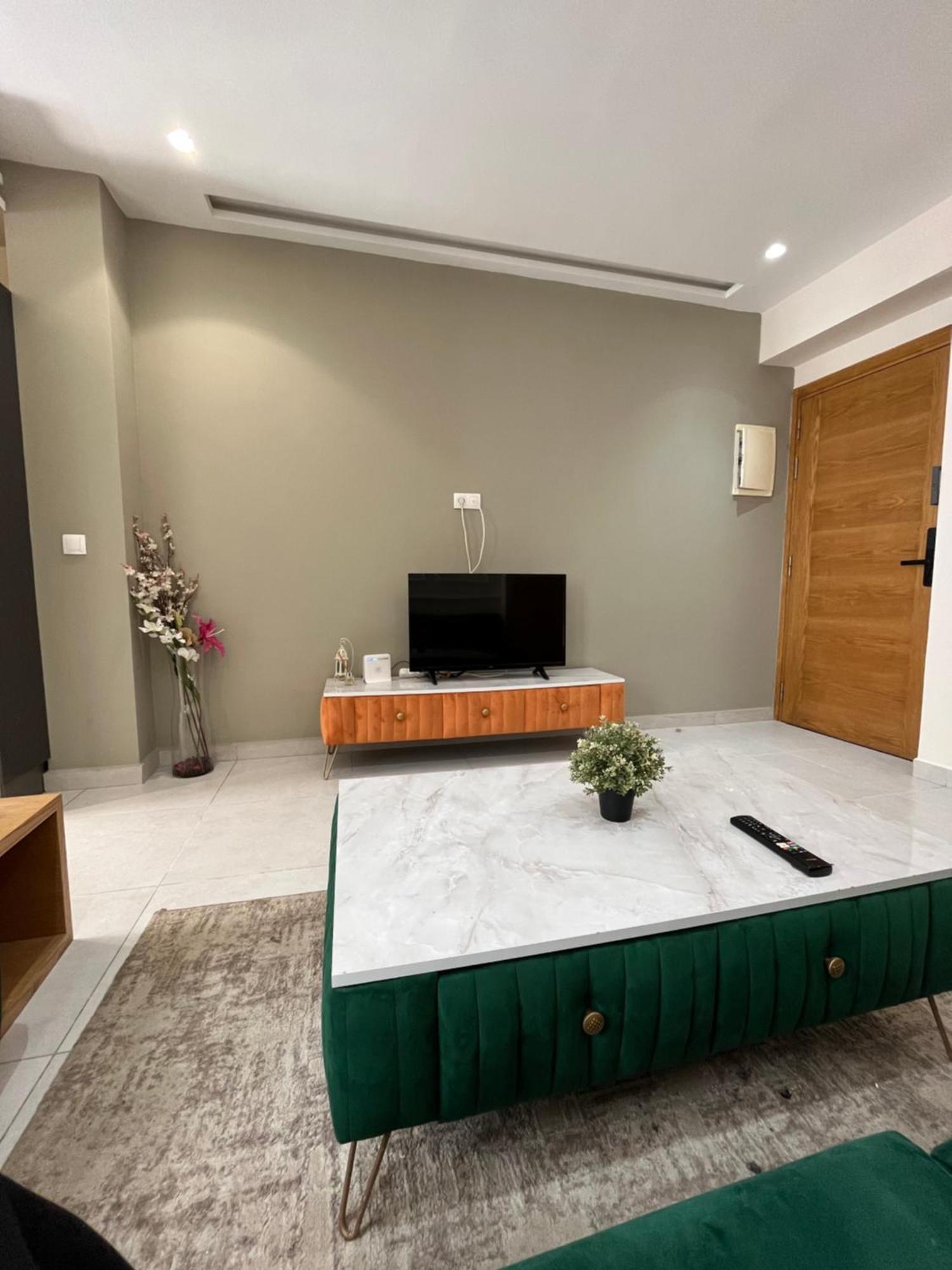 Luxury Appartement In Heart Of Casablanca Maarif Eksteriør billede